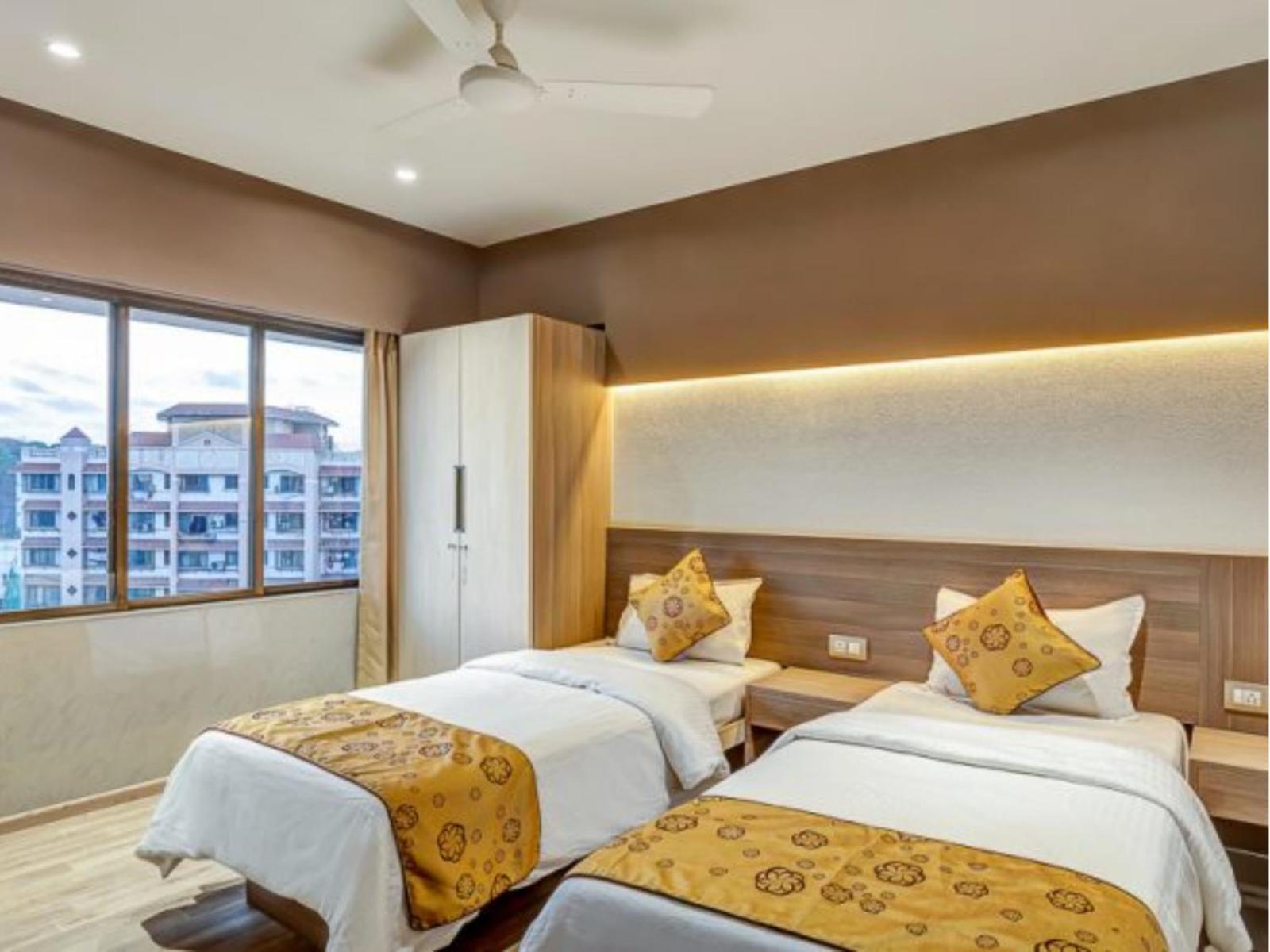 Ashok Deluxe Apartments, Marol Andheri East 孟买 外观 照片