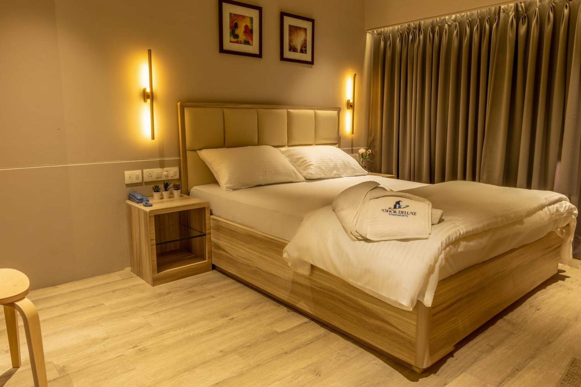 Ashok Deluxe Apartments, Marol Andheri East 孟买 外观 照片